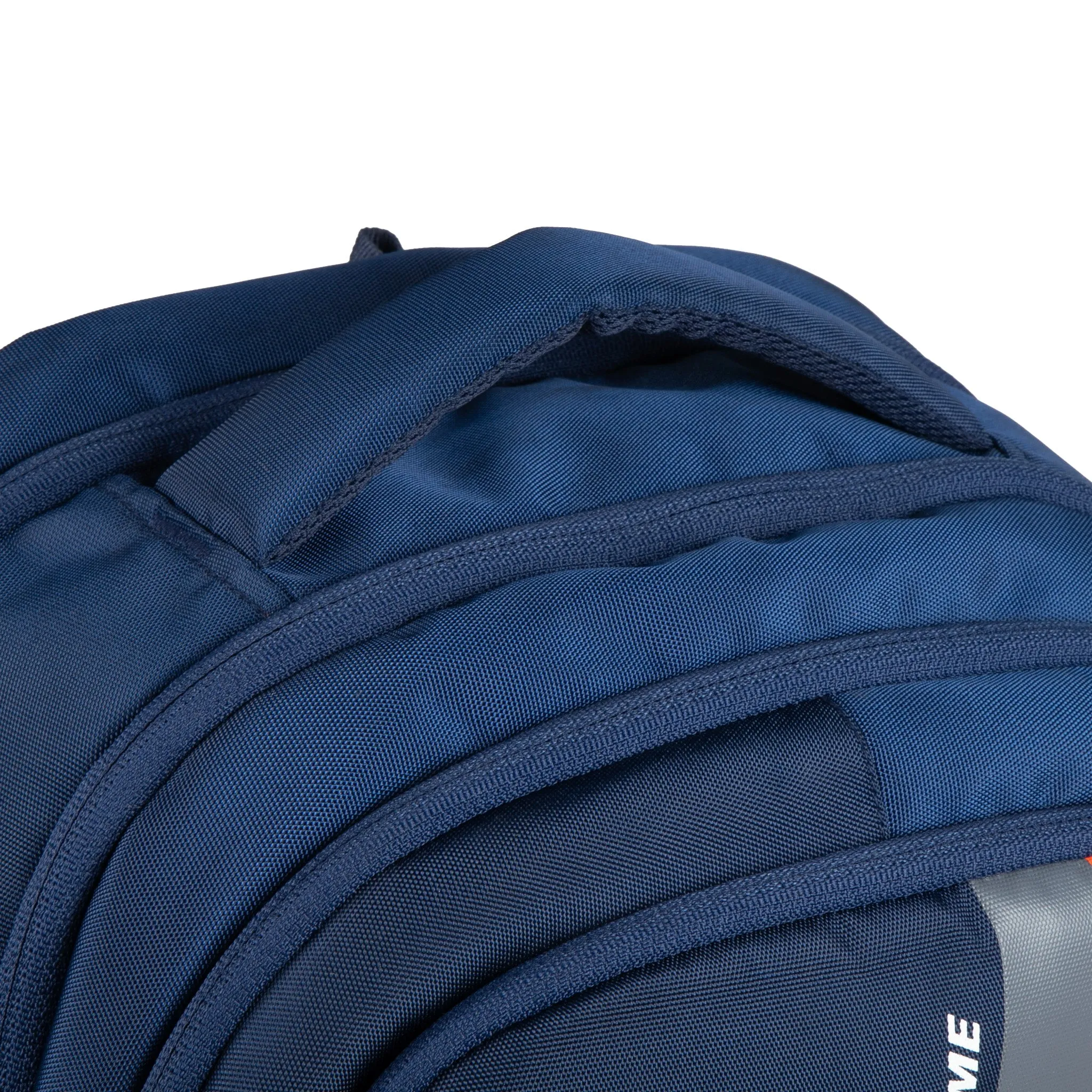 Airmate 29L Navy Backpack with raincover