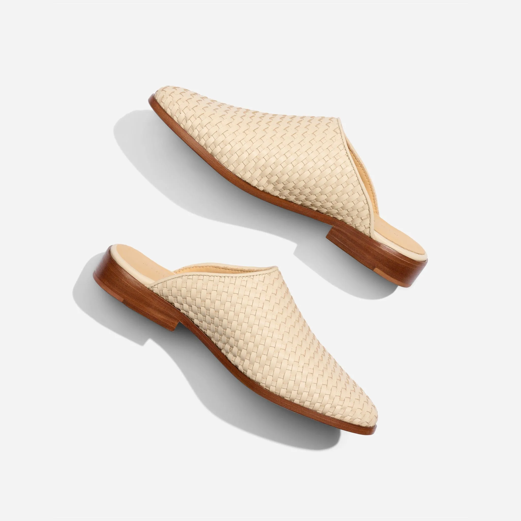 Ama Woven Mule Woven Bone