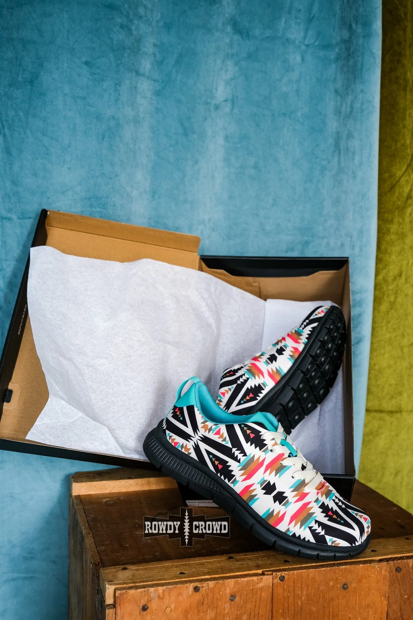 Atoka Aztec Sneakers