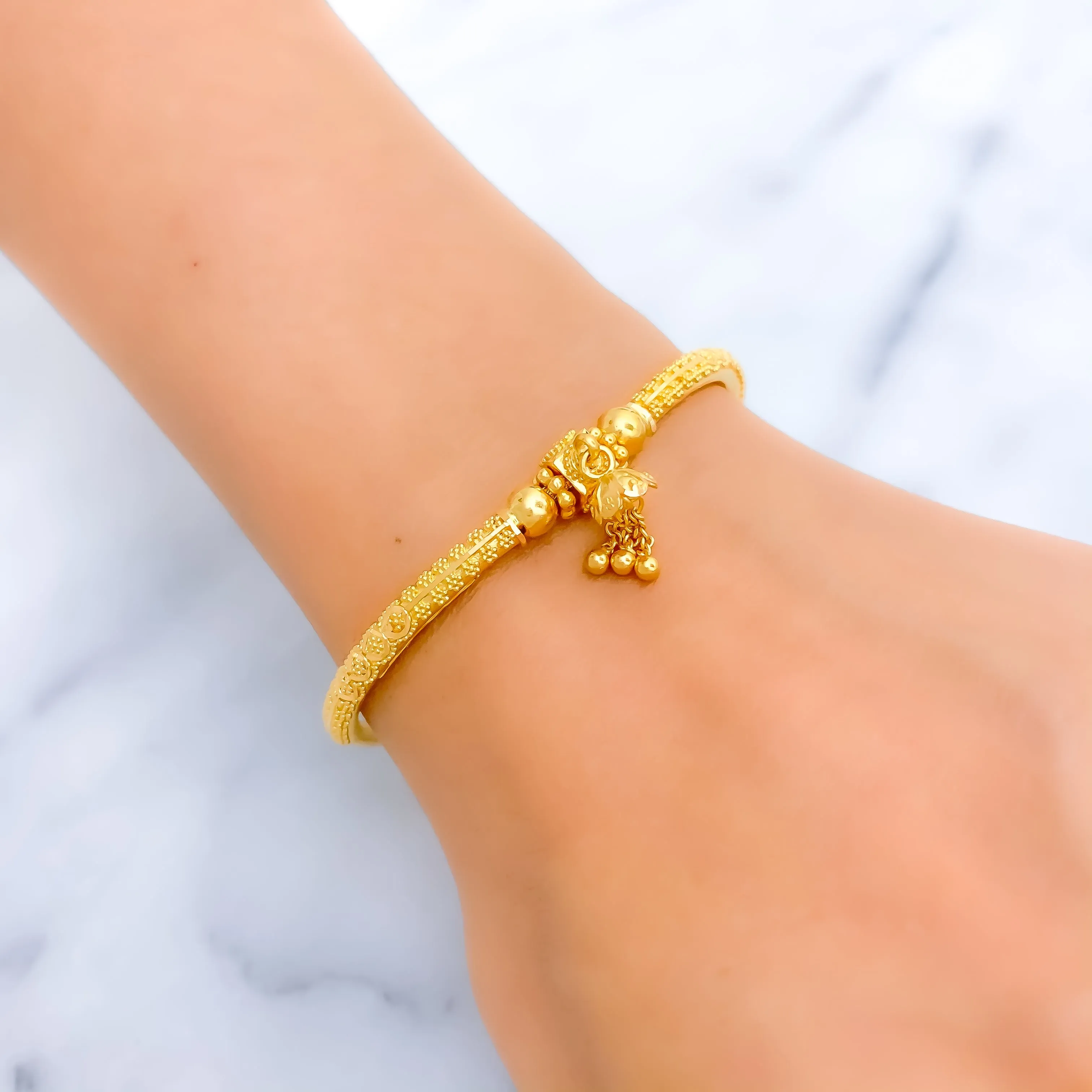 Attractive Tassel 22k Gold Flexi Bangle Bracelet