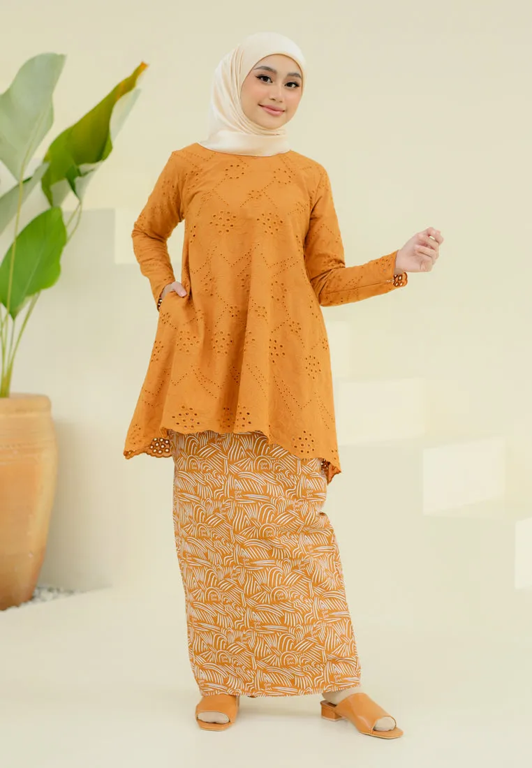 Bersatu Kurung (Tangerine)