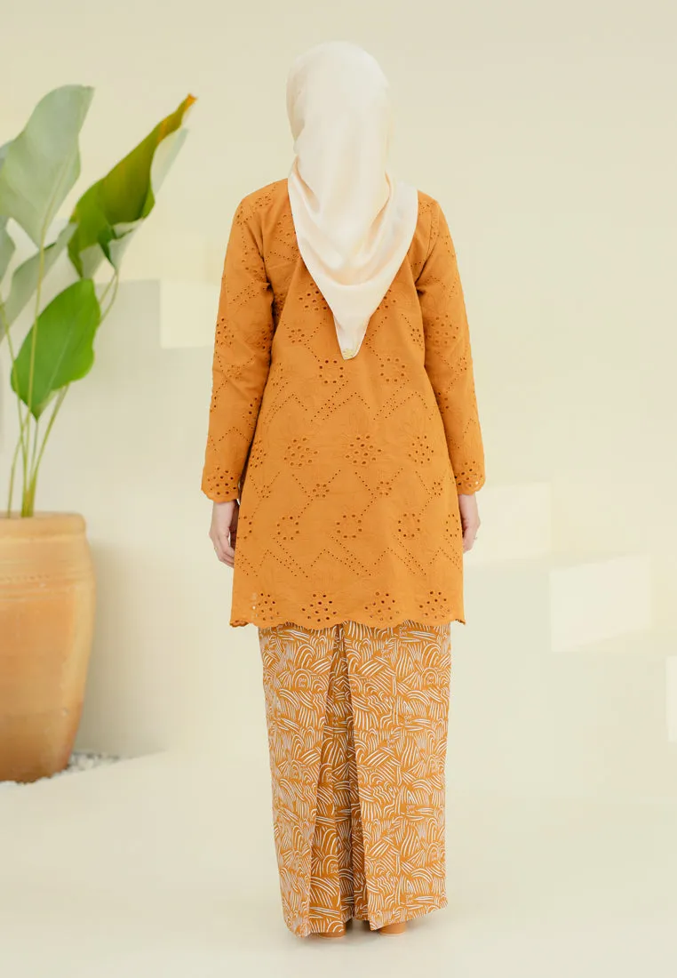 Bersatu Kurung (Tangerine)