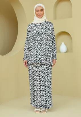 Indah Kurung (Black White)