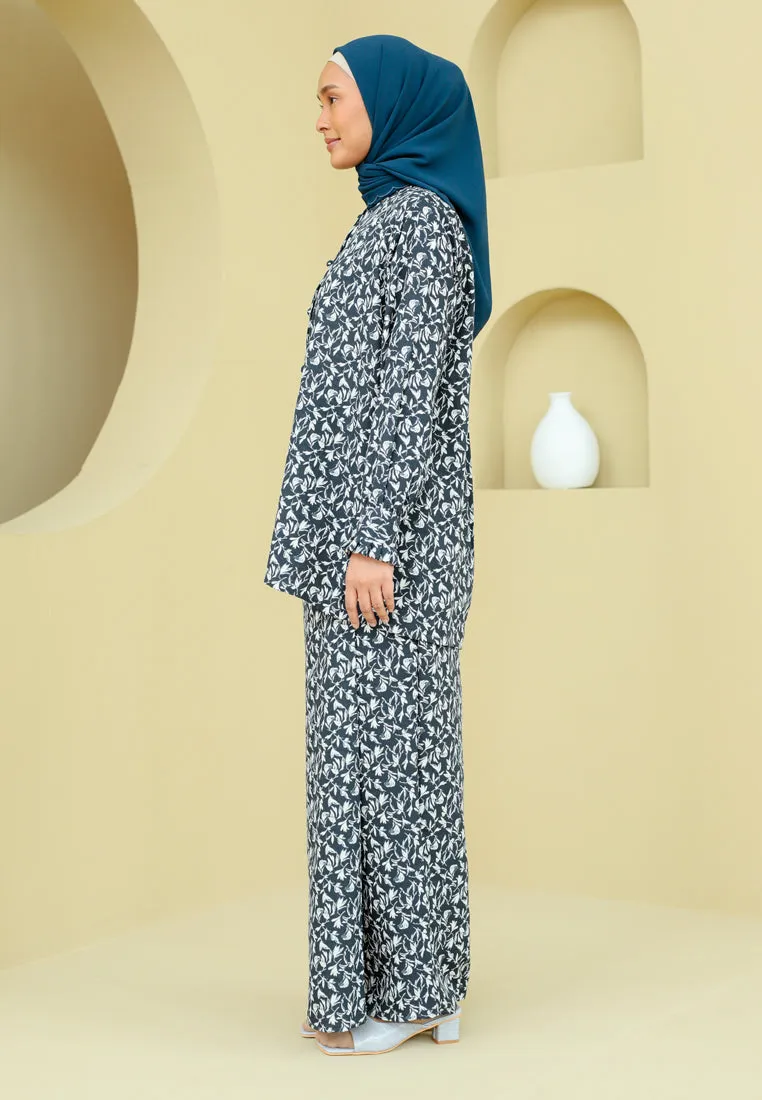 Indah Kurung (Midnight Blue)