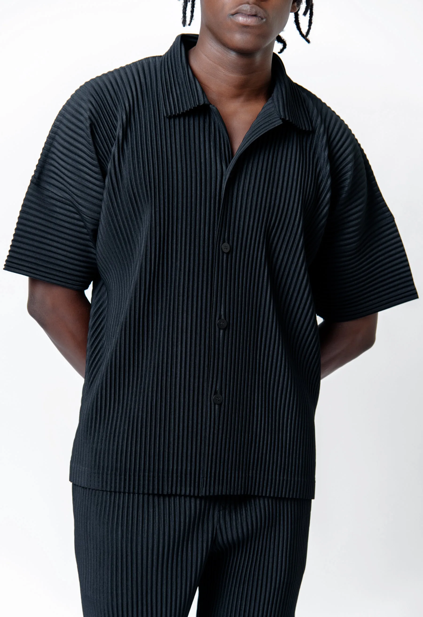 MC July Pleated Shirt Black JJ102-15