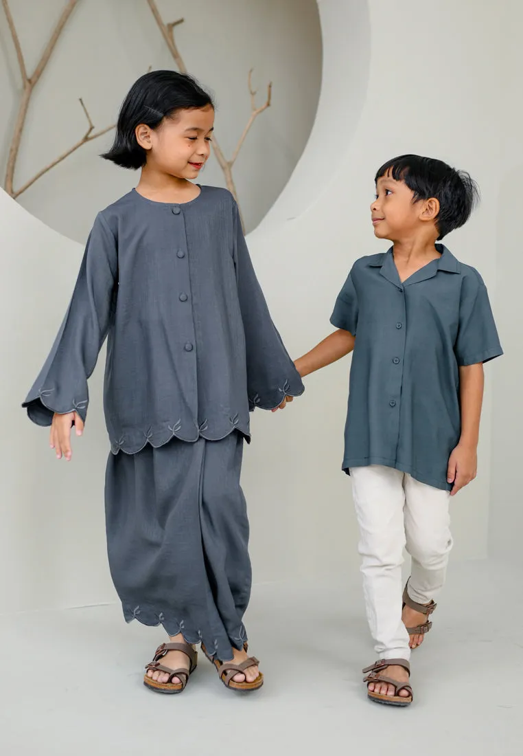 Nyaman Girl (Dark Grey)