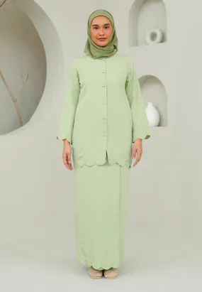 Nyaman Kurung (Apple Green)