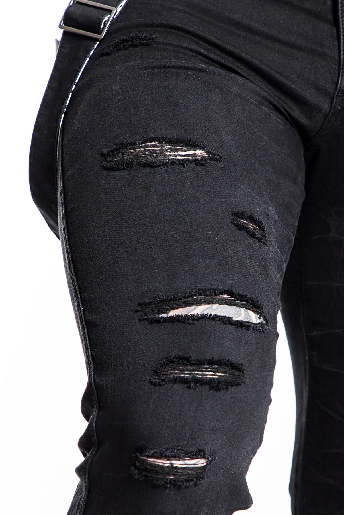 ROYCE BLACK HAND-ABRADED JEAN