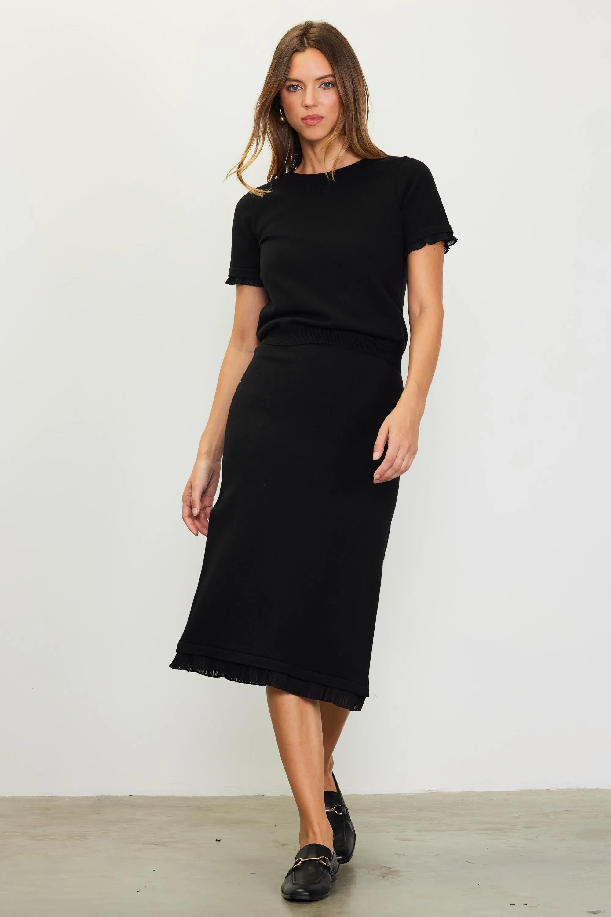 Ruffled Hem Black Midi Skirt