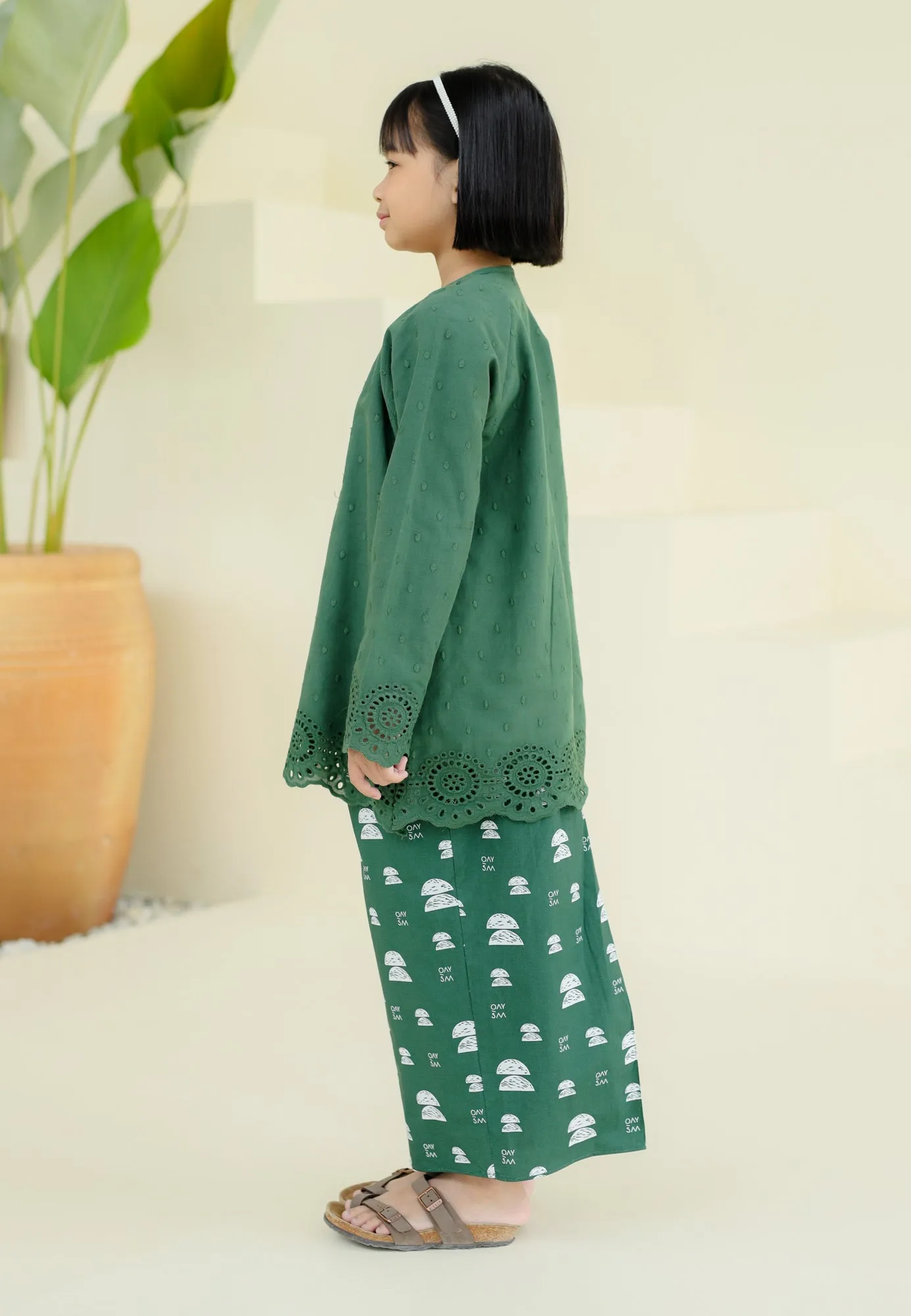 Secocok Girl (Emerald Green)