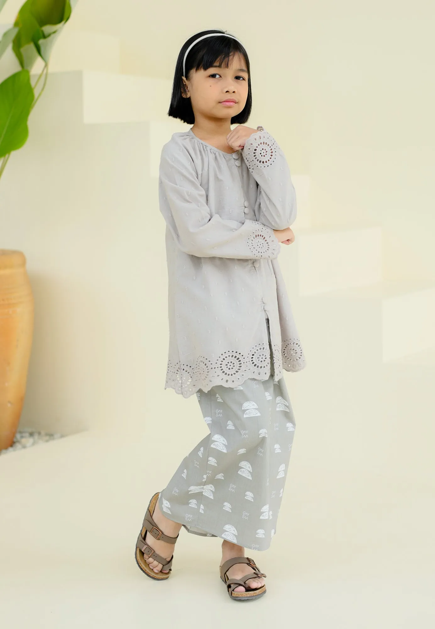 Secocok Girl (Soft Grey)