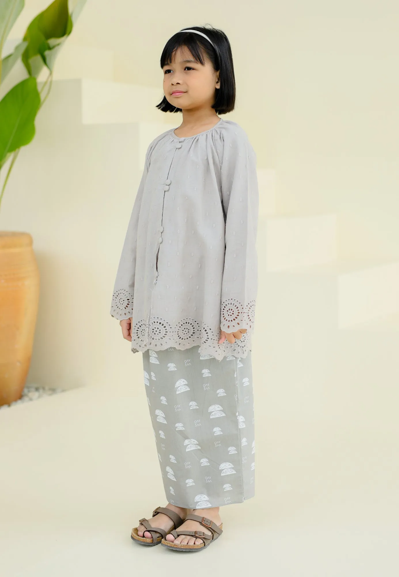 Secocok Girl (Soft Grey)