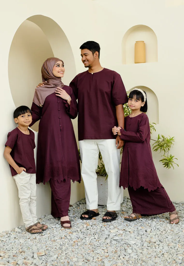 Seiring Kurung (Burgundy)