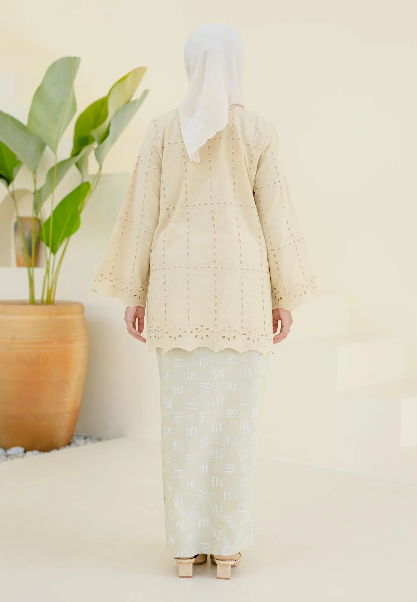 Senada Kurung (Milky Cream)